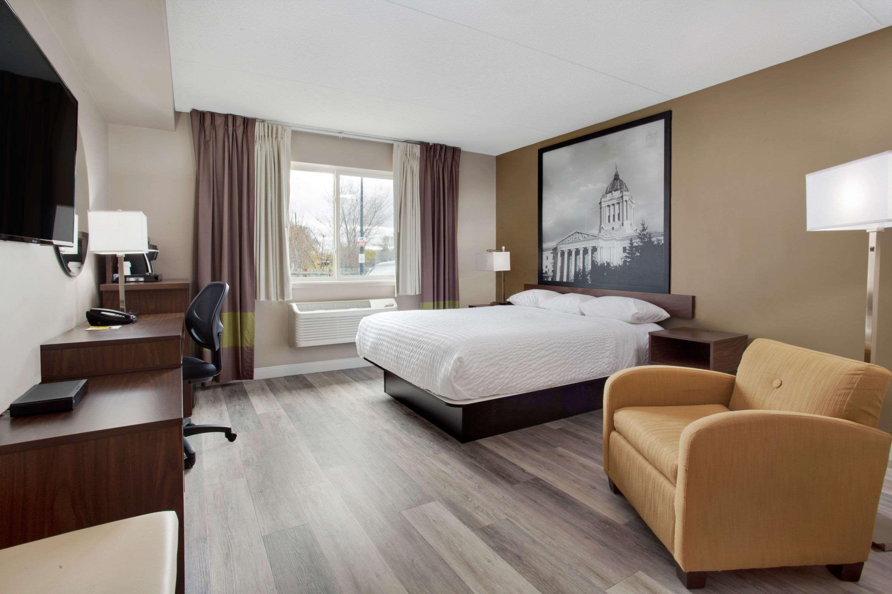 Super 8 By Wyndham Winnipeg West Εξωτερικό φωτογραφία