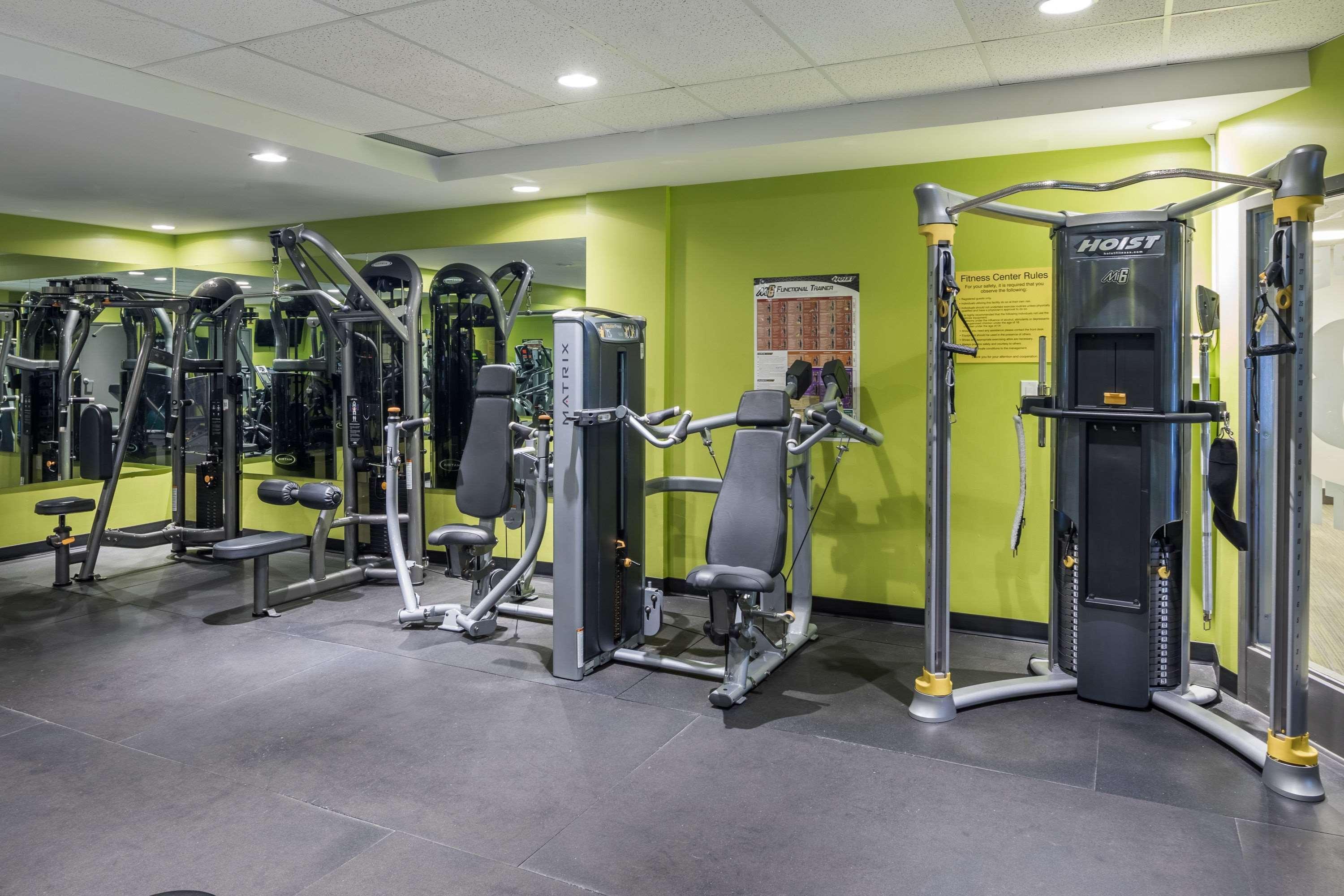 Super 8 By Wyndham Winnipeg West Εξωτερικό φωτογραφία