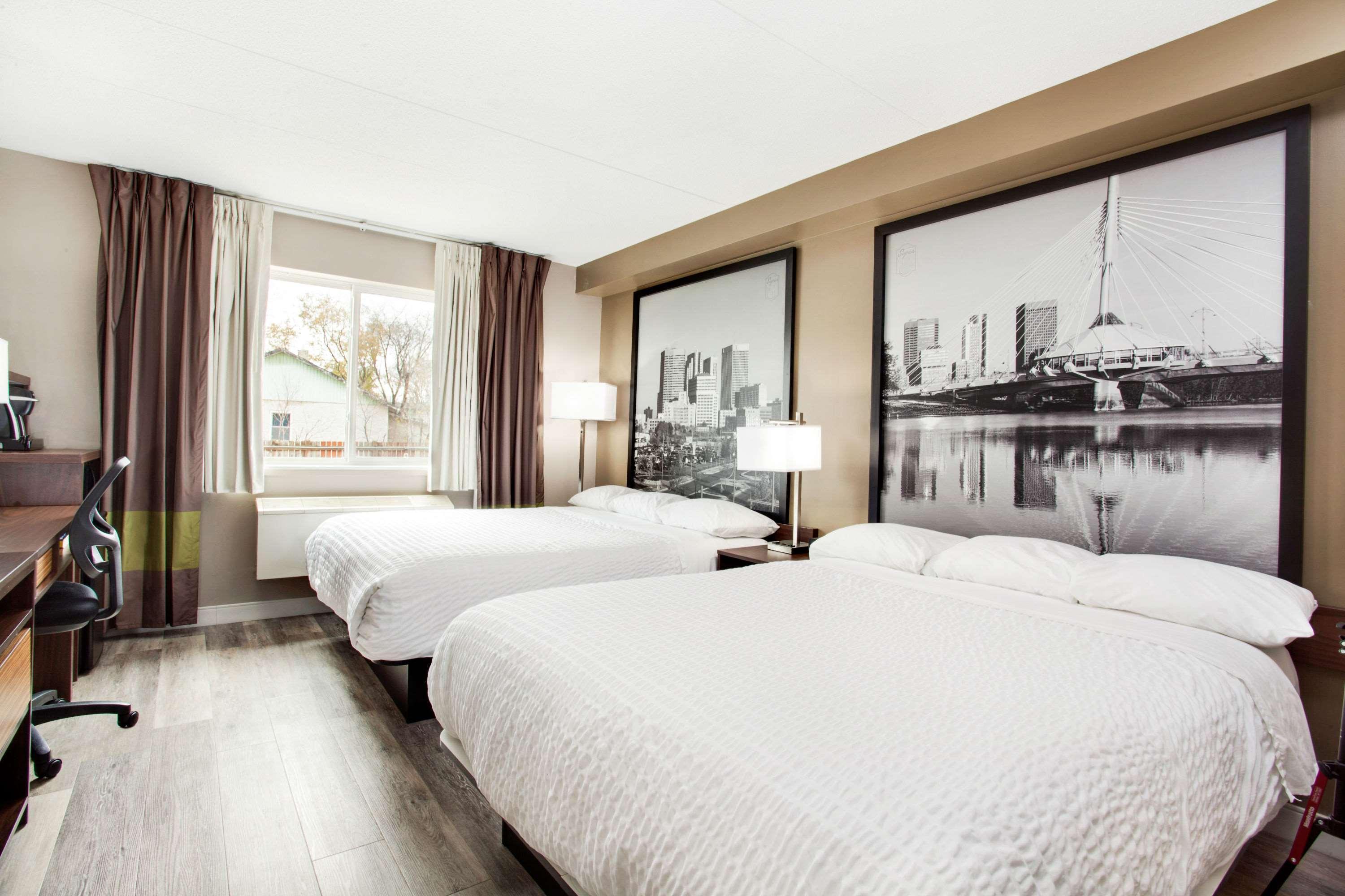 Super 8 By Wyndham Winnipeg West Εξωτερικό φωτογραφία